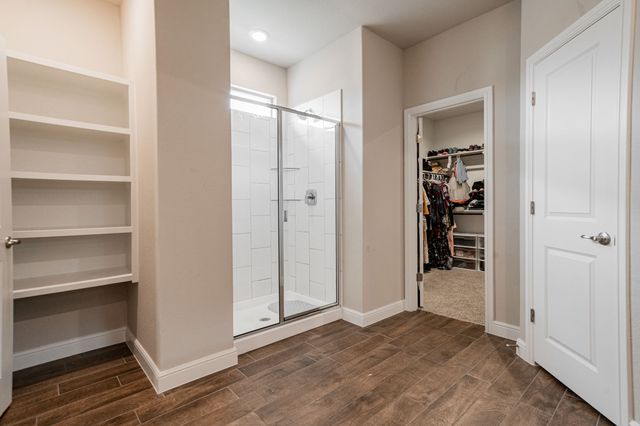 1229 Windsong Drive, Cedar Hill, TX 75104