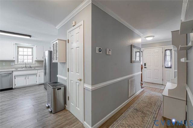 12530 Lively St, Chester, VA 23831