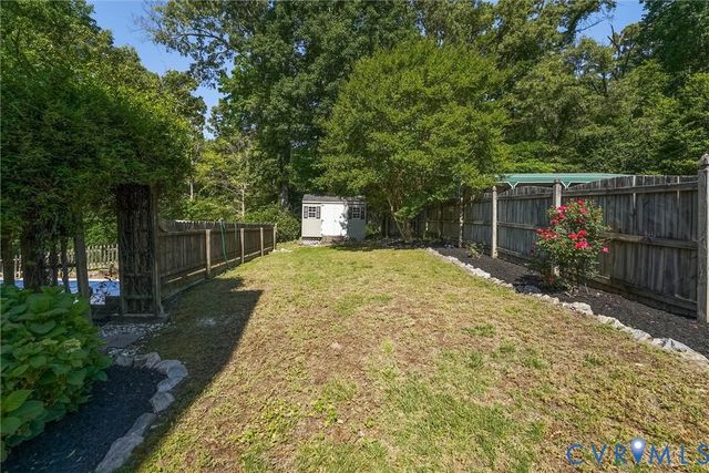 12530 Lively St, Chester, VA 23831