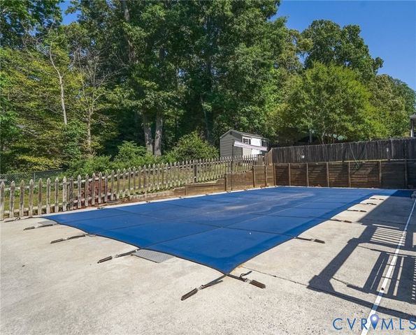 12530 Lively St, Chester, VA 23831