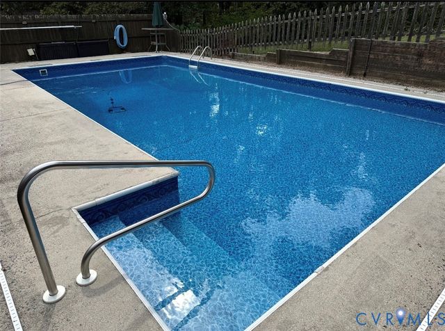 12530 Lively St, Chester, VA 23831