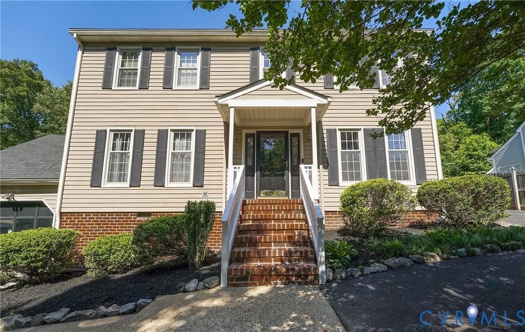 12530 Lively St, Chester, VA 23831