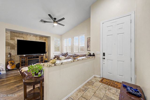 1024 E FRYE Road 1056, Phoenix, AZ 85048