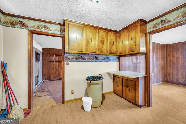 126 S Segars Street, Bowman, GA 30624