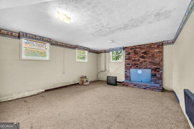 126 S Segars Street, Bowman, GA 30624