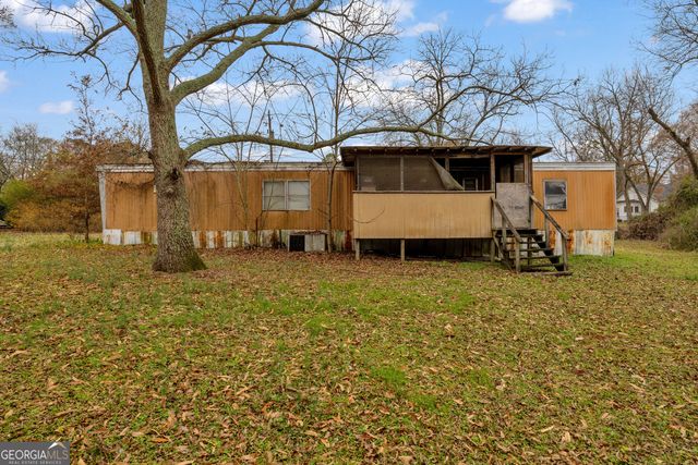126 S Segars Street, Bowman, GA 30624