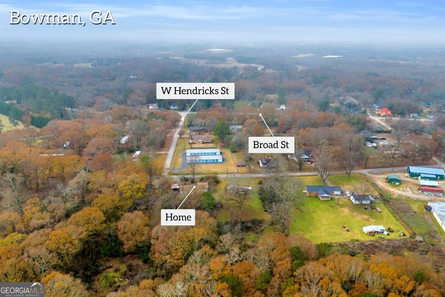 126 S Segars Street, Bowman, GA 30624