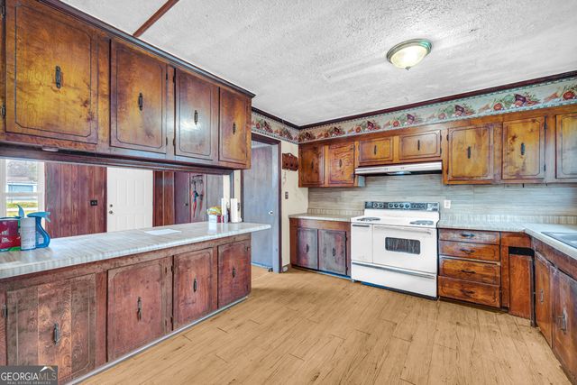 126 S Segars Street, Bowman, GA 30624