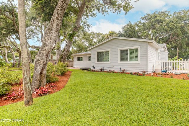 4181 Saxon Drive, New Smyrna Beach, FL 32169