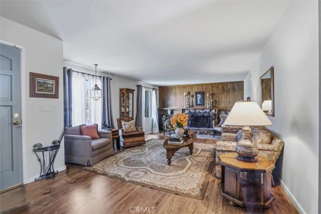 956 Diamond, Santa Maria, CA 93455
