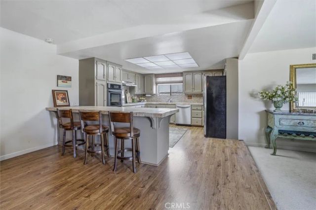 956 Diamond, Santa Maria, CA 93455