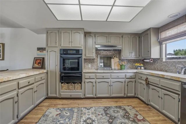 956 Diamond, Santa Maria, CA 93455