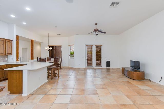 38320 N 12TH Avenue, Phoenix, AZ 85086