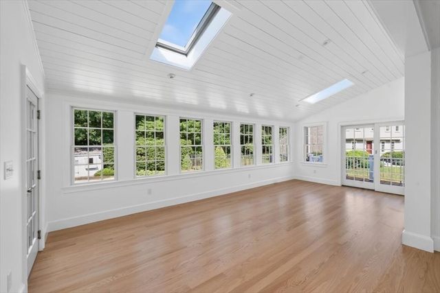 3 Hollyhock Ln., Hingham, MA 02043