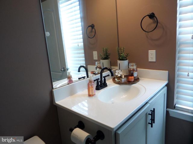 321 KATIE LN, Perkasie, PA 18944