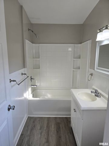 1312 SOMMERSET Street, Pekin, IL 61554