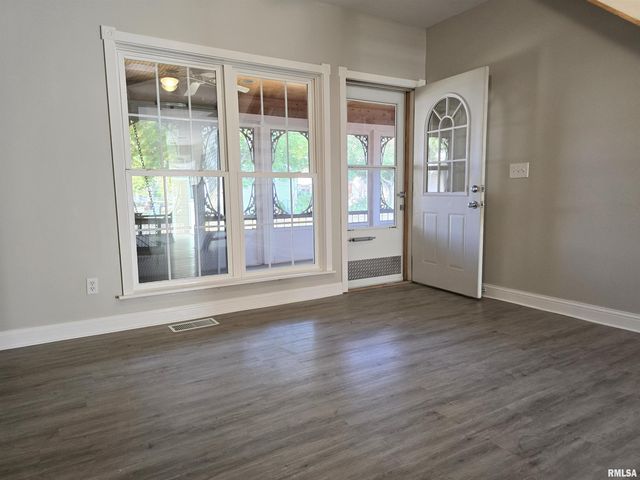 1312 SOMMERSET Street, Pekin, IL 61554