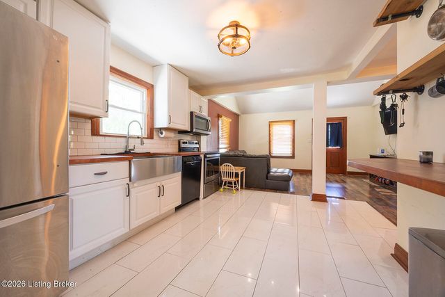 10607 National Turnpike, Louisville, KY 40118