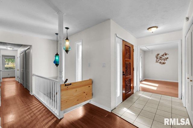 2639 44TH Street Court, Moline, IL 61265