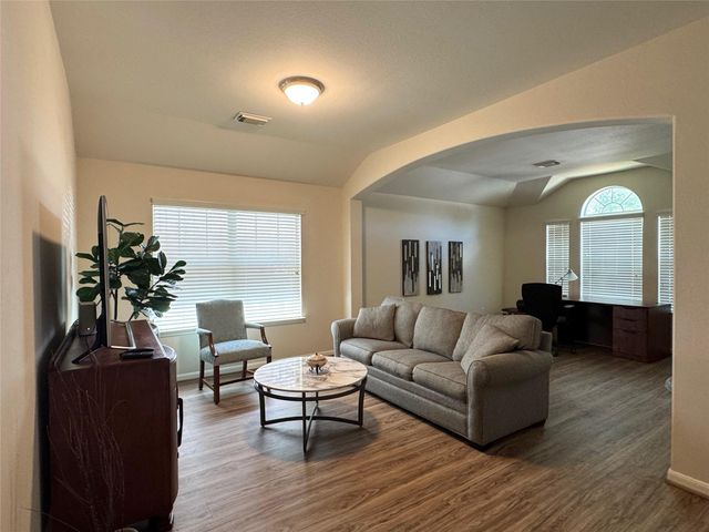 21818 Saragosa Pond Lane, Spring, TX 77379