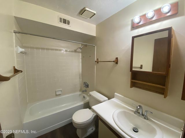 1171 MAYPORT LANDING Circle, Jacksonville, FL 32233