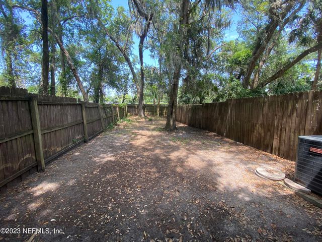 1171 MAYPORT LANDING Circle, Jacksonville, FL 32233