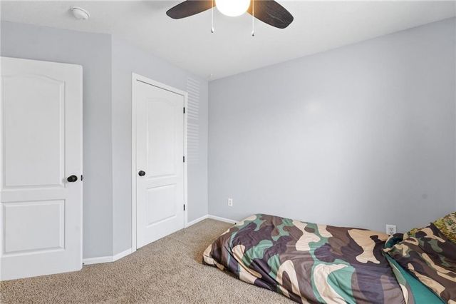 10220 N Lewis Avenue, Kansas City, MO 64157
