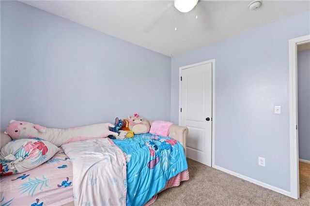 10220 N Lewis Avenue, Kansas City, MO 64157
