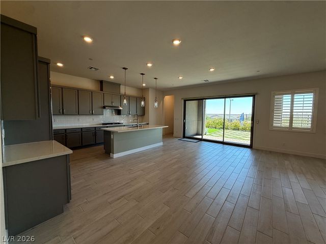 324 Forsyth Park Street, Las Vegas, NV 89138