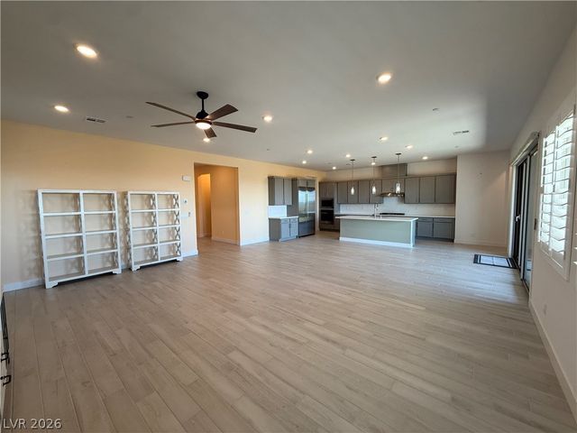 324 Forsyth Park Street, Las Vegas, NV 89138