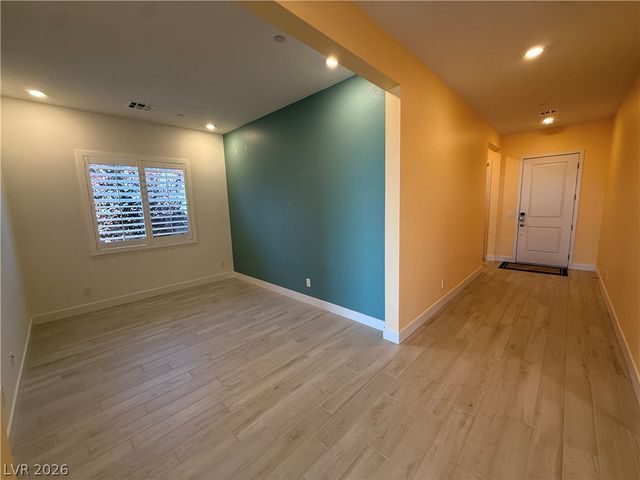 324 Forsyth Park Street, Las Vegas, NV 89138
