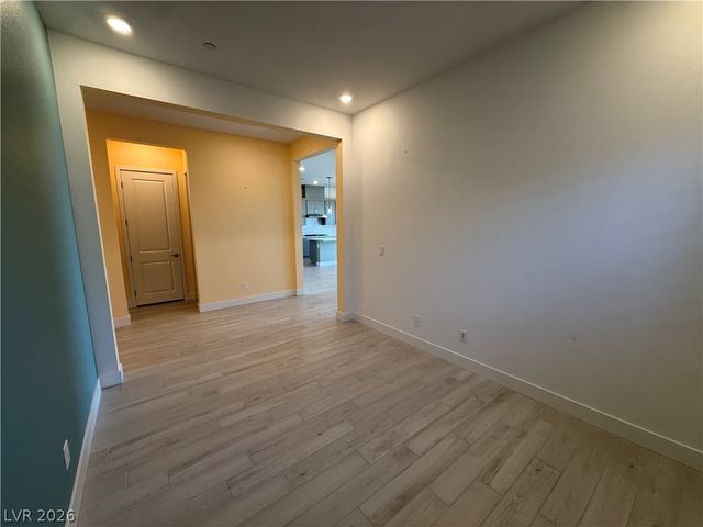 324 Forsyth Park Street, Las Vegas, NV 89138