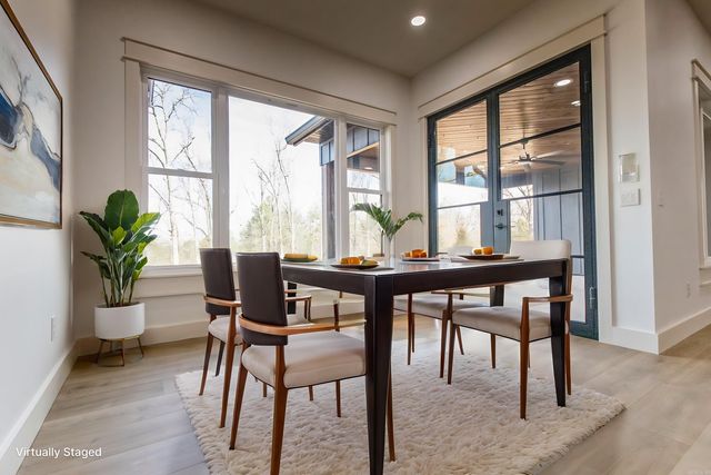 59 Denmark Circle, Mountain Home, AR 72653