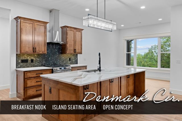 59 Denmark Circle, Mountain Home, AR 72653