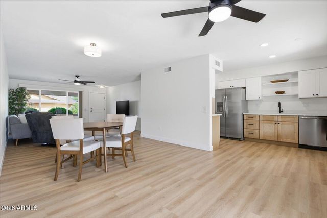 19814 N PINE SPRINGS Drive, Sun City, AZ 85373