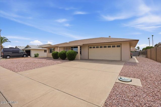 19814 N PINE SPRINGS Drive, Sun City, AZ 85373