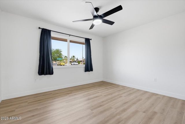 19814 N PINE SPRINGS Drive, Sun City, AZ 85373