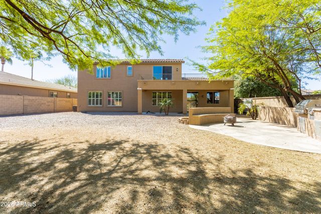 2700 E YELLOWSTONE Place, Chandler, AZ 85249
