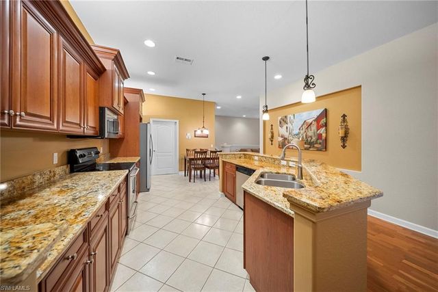 8516 Via Lungomare CIR # 201, Estero, FL 33928