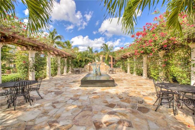 8516 Via Lungomare CIR # 201, Estero, FL 33928