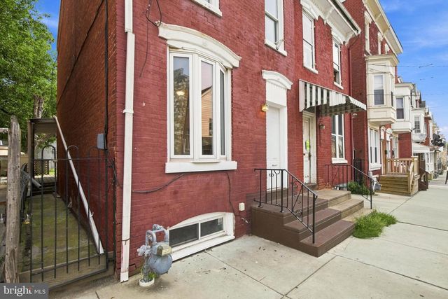 121 S WEST ST, York, PA 17401