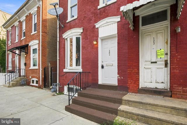 121 S WEST ST, York, PA 17401