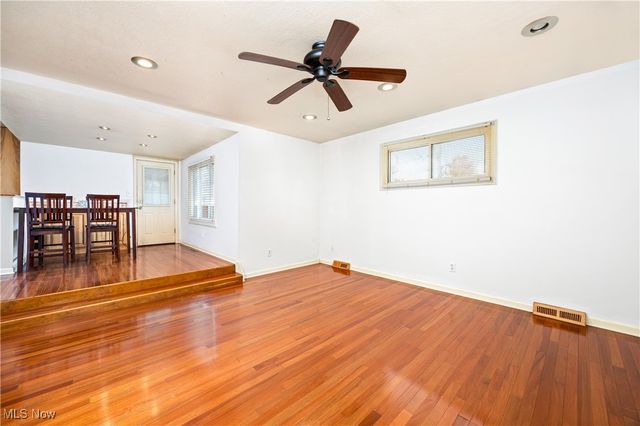 16201 Woodbrook Avenue, Maple Heights, OH 44137