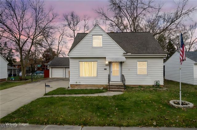 16201 Woodbrook Avenue, Maple Heights, OH 44137