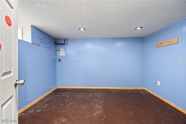 16201 Woodbrook Avenue, Maple Heights, OH 44137