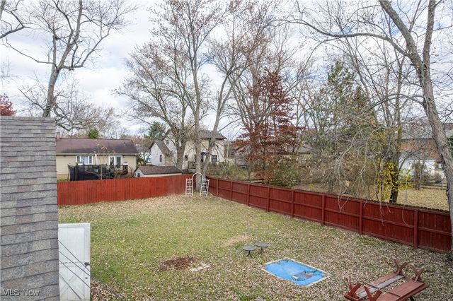 16201 Woodbrook Avenue, Maple Heights, OH 44137