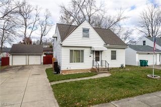 16201 Woodbrook Avenue, Maple Heights, OH 44137