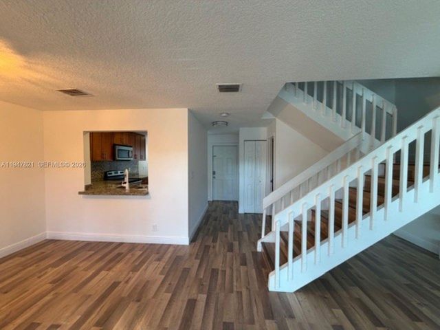 1617 Cypress Pointe Dr 1617, Coral Springs, FL 33071