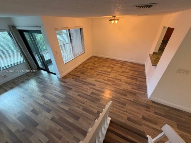 1617 Cypress Pointe Dr 1617, Coral Springs, FL 33071