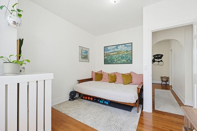 72 Dysart St, Quincy, MA 02169